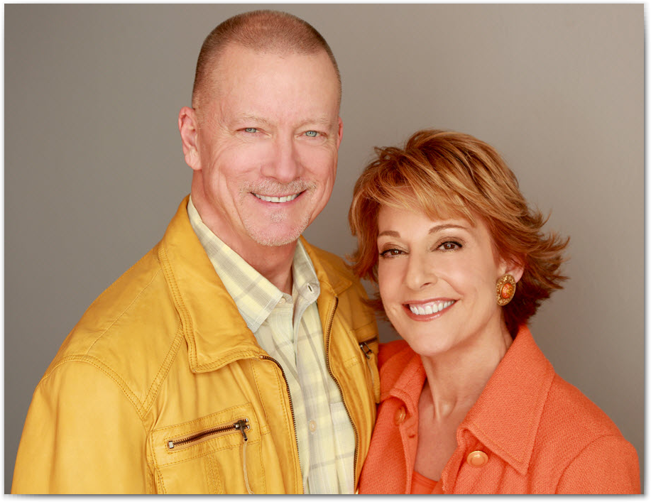 Bank On Yourself Founder and President Pamela Yellen with husband Larry outside of Santa Fe